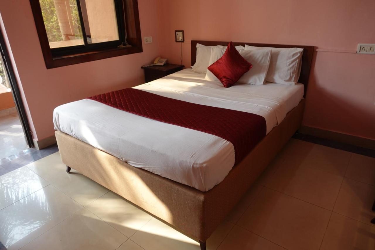 Westwood Residence Goa - The Boutique Hotel Mapusa Exteriör bild