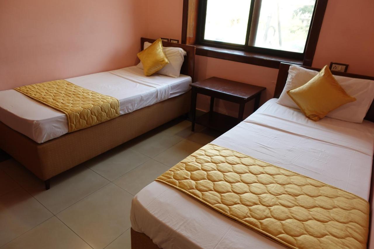 Westwood Residence Goa - The Boutique Hotel Mapusa Exteriör bild
