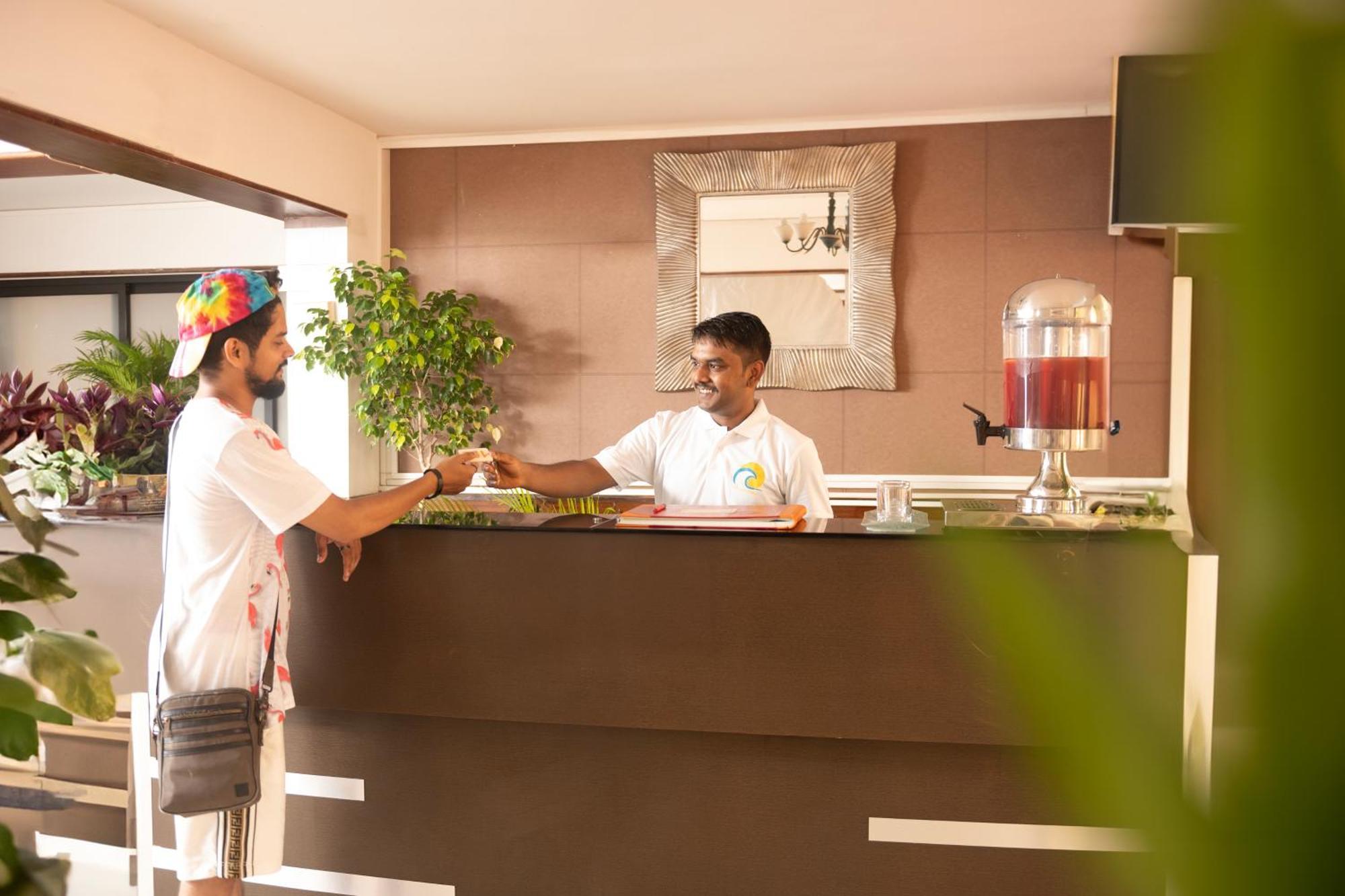 Westwood Residence Goa - The Boutique Hotel Mapusa Exteriör bild