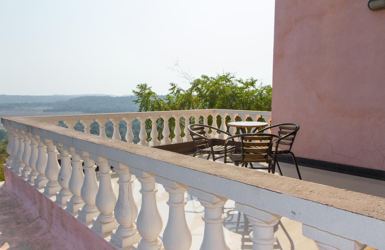 Westwood Residence Goa - The Boutique Hotel Mapusa Exteriör bild