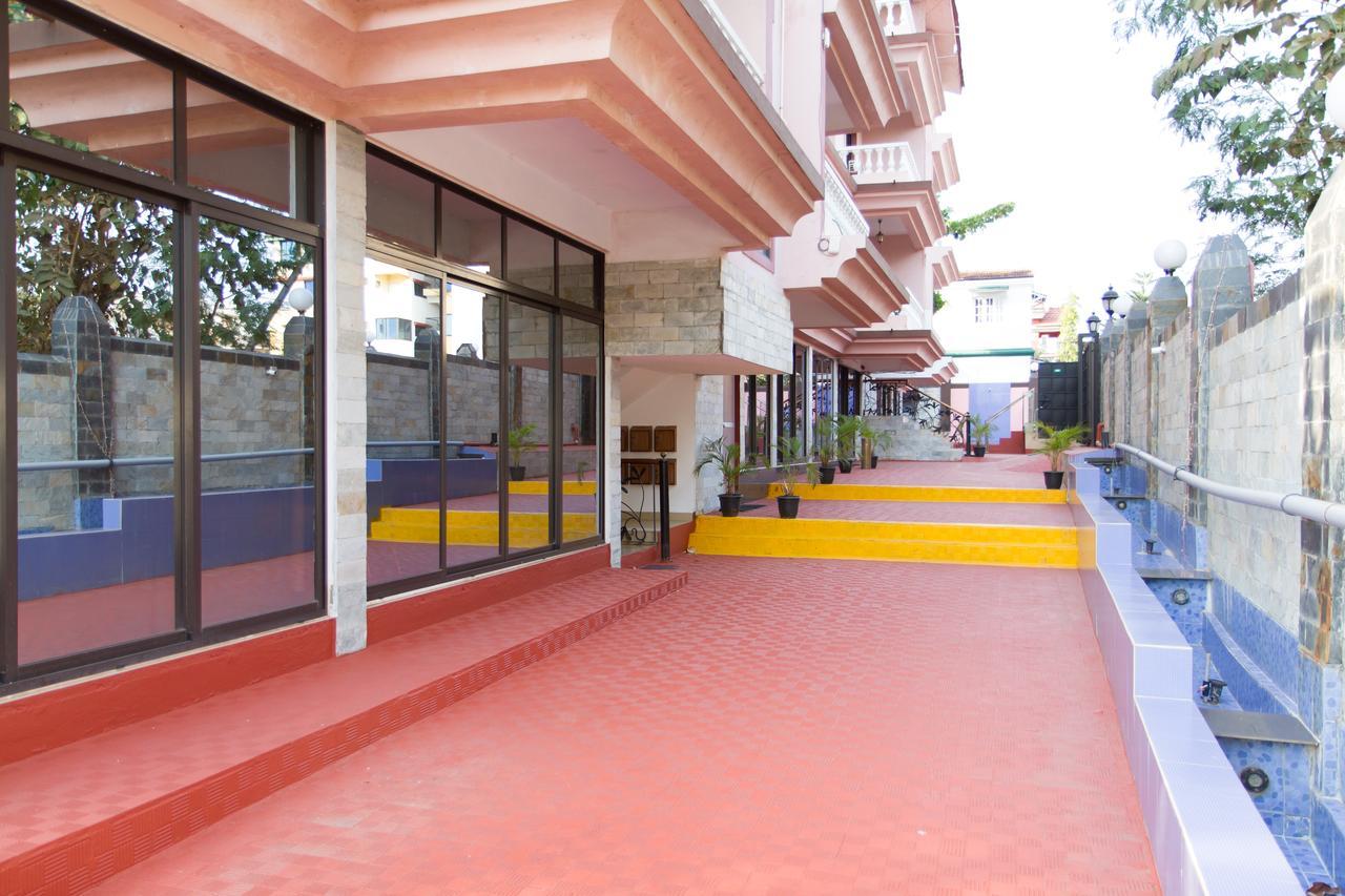 Westwood Residence Goa - The Boutique Hotel Mapusa Exteriör bild